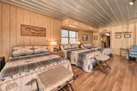 Luxury Riverfront Lodge Fishing, Hot Tub & White River Access and Ozark Views” -  Privatzimmer