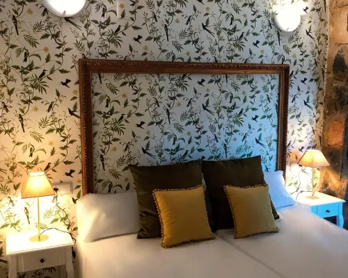 Leon Dormido Rooms & Apartments Hotels in Polop