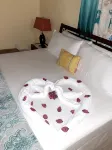 Relaxing, tastefully decorated one-bedroom unit with all modern facilities