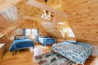VALKYRIE Secluded Romantic River Cabin River and Mountain Views Log/Stone Cabin