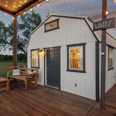 Cozy Cabin in the Country, 25 mins from Waco, Texas
