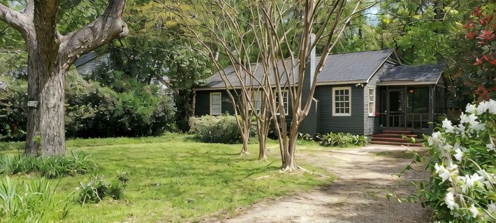 Cheerful 2 BR Near Colleges, Downtown, Attractions Ξενοδοχεία στην πόλη Montgomery