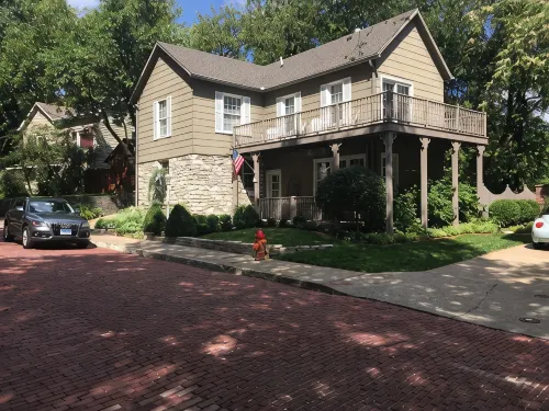 Guest House 632 Summit Street