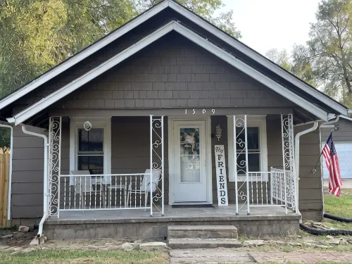 Charming & Stylish 2-bedroom house with free WiFi in Winfield - 4つ星