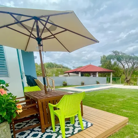 2 Bedroom House with Private Pool near Balneario Beach!