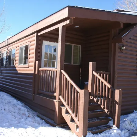 Cozy Chalet-Close to River Sleeps 2, Indoor Pool, Hot Tubs in Lodge Building