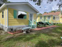 Sunkissed Bungalow - Bungalows