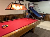 NEW! BC Retreat with Fireplace,Game Room,Hot Tub! Hotels in Wayne County