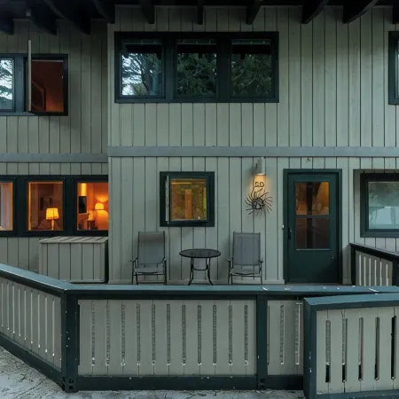 Sun Valley 3BR - Walk to Warm Springs Lifts - Pool, Hot Tubs and River Views
