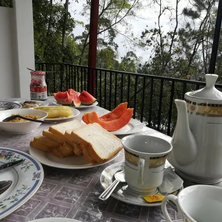 Amado Homestay (Family room)