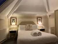 Lynwood Guest House
