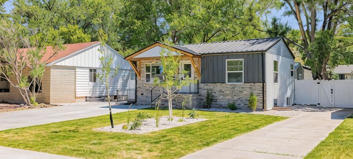 Beautiful NEW home close to downtown Cody! Sleeps up to 8. Ξενοδοχεία στην πόλη Cody