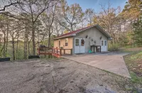 Hot Tub! Large Deck, BBQ Grill, Fire Pit & Arkansas Sunsets! - Country Houses