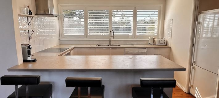 Perfect Retreat Absolute waterfront, Stunning View and Direct Access to water. Hotels in Wyong