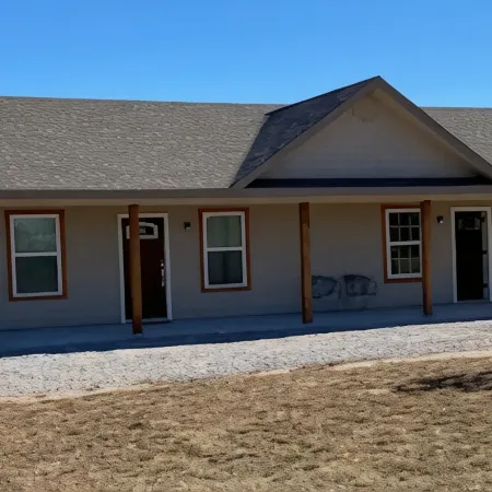 DOUBLE DOWN SUITE : Unit A       Casino Retreat & Pickleball court