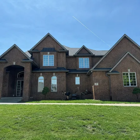 Spacious 5-bedroom house in beautiful Carter Lake with fitness room, WiFi