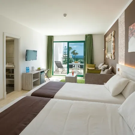 Apartamentos Galeon Playa