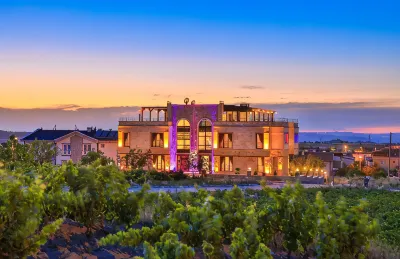 Noble Crown Stone House Cappadocia Hotel di 