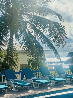 Seaside Palace in Paradise 4 Bedroom/3 Bath Luxury Home. Hoteles en 