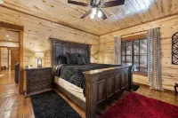 Copper Spa -Luxury Cabin w/ Steam Spa, Hot Tub - Sleeps 14 - バルコニー