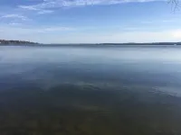 Enjoy a 4-bedroom vacation home with 75 feet of lake frontage on Chautauqua Lake - 2 stjerner