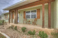 Cora Street Cottage