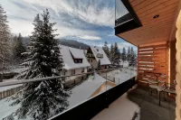 Tatra Square Apartments
