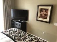 Wow!-Best of HK-Inner Courtyard-Ocean Views-Steps to Beach & Pool-100+ Reviews - جاكوزي