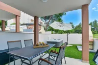 Cascade Villas with Private Garden and Jacuzzi - Lemmikkieläimet sallittu