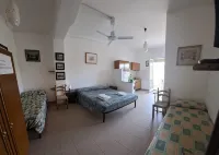 Marina, Seaside Area, 5 Min.Walk Beach, 15 Min. Trainstation, wi fi. Parking.