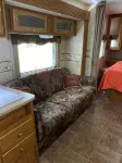 Beautiful Camper on a country road. - Homestays