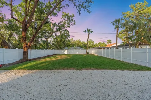 Coastal Luxury 7mi to Anna Maria Private Home