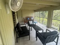 Casa Ruiz is a cute 5-bedroom house only one kilometer from Boquerón, - 3-Star