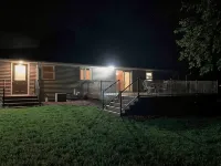 Green Bay Central Location! Great Yard! Big Deck! Bike Trails! Dog Park!Private!