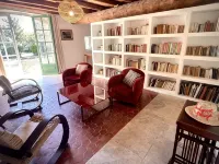 Mas De Monge Hotels in Tarascon
