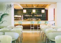 Sol y Sombra - bar