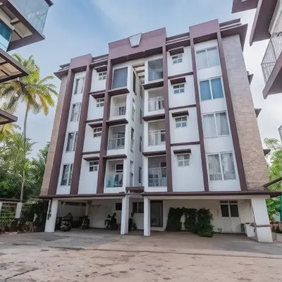 Ambalath Maple Leaves - Hostel Hotels near St. Joseph's Shrine Pavaratty