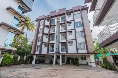 Ambalath Maple Leaves - Hostel - 4-Star