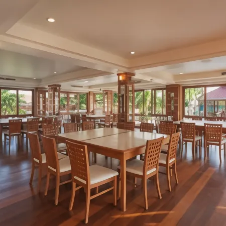 New Travel Beach Hotel & Resort