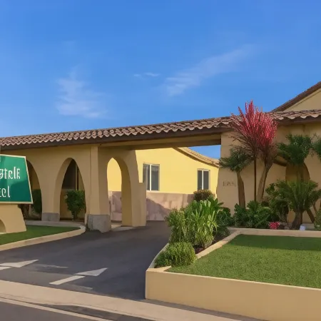 El Castell Motel