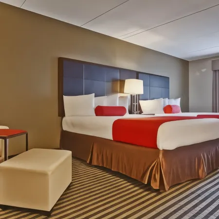 Comfort Inn & Suites Copley Akron