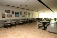 Ambar Sarovar Portico - breakfast