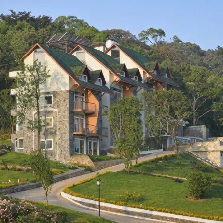 Shola Crown Resort - Munnar