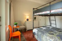 Modern Soundfront Studio, Pier access, Sunsets, Fishing, Watersports, Beach - 부티크