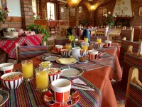 Copacabaña Lodge - breakfast
