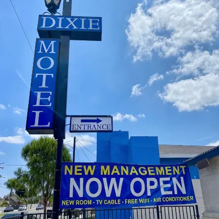 Dixie Motel Отели в г. Комптон