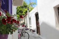 Amaranda Ada Evi - Pensions