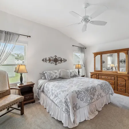 Cheerful King Bed Home in the Villages