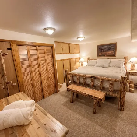 Stanley House - Hillside Cabin with Panoramic Views of the Sawtooth Mountains