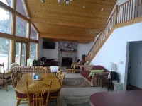 Nextdoor to Arcadia Bluffs Golf Course - 3-Star